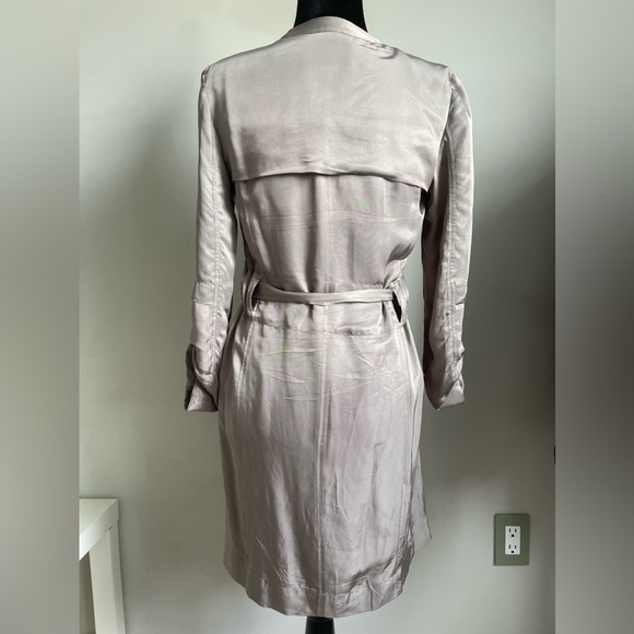 Aritzia Babaton Trench coat - Picture 3 of 12